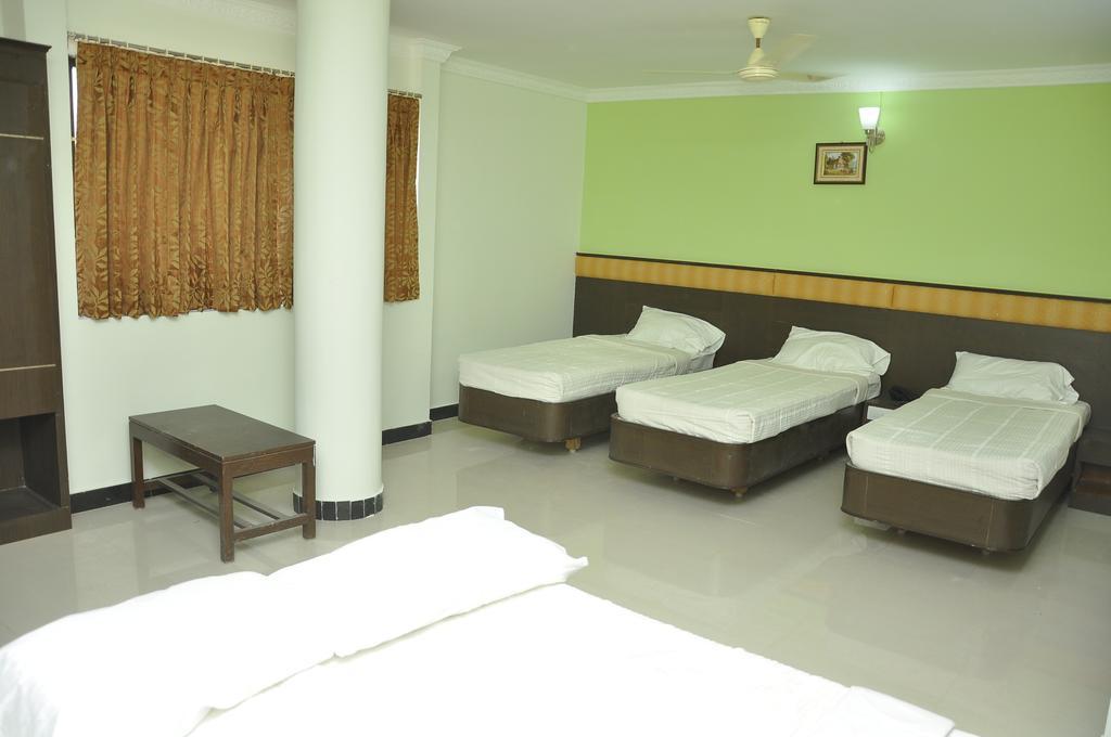 Hotel Jeyam Residency, Kumbakonam Zewnętrze zdjęcie