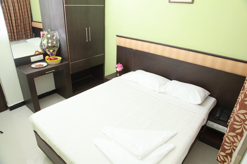 Hotel Jeyam Residency, Kumbakonam Pokój zdjęcie
