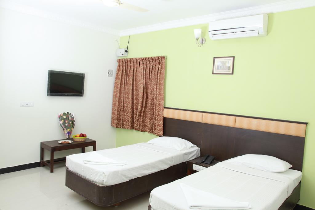 Hotel Jeyam Residency, Kumbakonam Zewnętrze zdjęcie